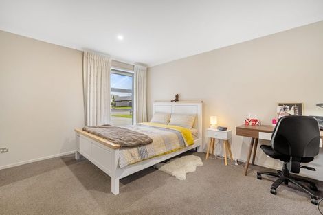 Photo of property in 32 Parklea Avenue, Halswell, Christchurch, 8025