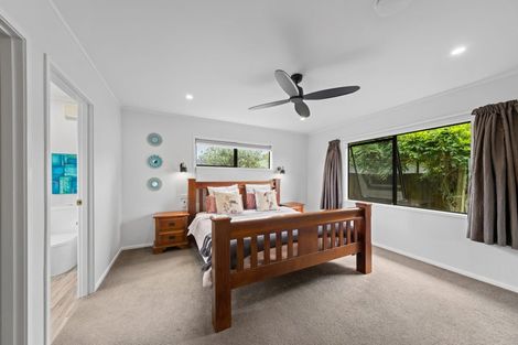 Photo of property in 1 Whitcombe Street, Lepperton, New Plymouth, 4373