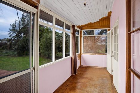 Photo of property in 22 Graham Street, Eltham, 4322