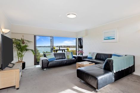 Photo of property in 2/38 Walter Street, Hauraki, Auckland, 0622