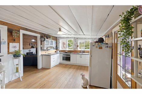 Photo of property in 6 Linley Crescent, Te Kopuru, 0391