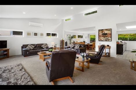 Photo of property in 14 Flotilla Place, Whitby, Porirua, 5024