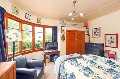 Photo of property in 18 Saint Marys Road, Waipukurau, 4200