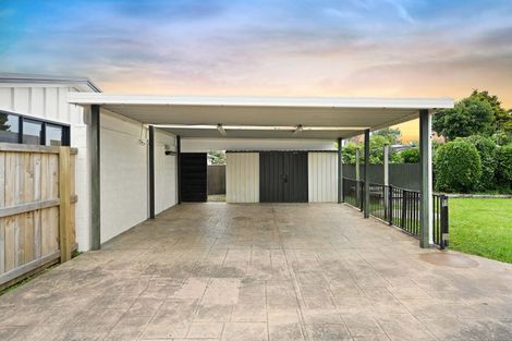 Photo of property in 27 Fuchsia Avenue, Pukete, Hamilton, 3200