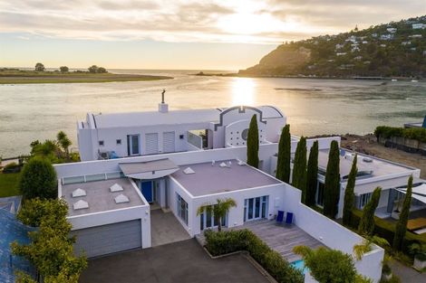 Photo of property in 133 Main Road, Redcliffs, Christchurch, 8081