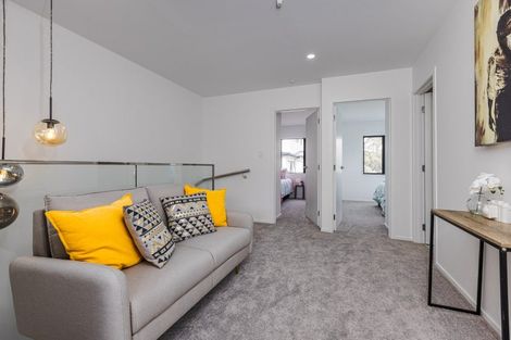 Photo of property in 7c Gladfield Lane, Te Atatu Peninsula, Auckland, 0610