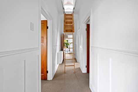 Photo of property in 181 Vigor Brown Street, Napier South, Napier, 4110