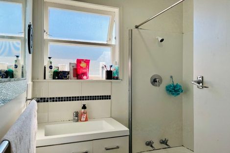 Photo of property in 24 Frangipani Avenue, Manurewa, Auckland, 2102