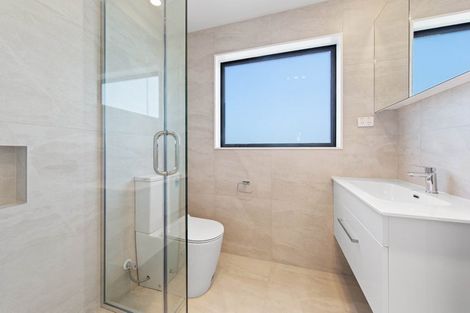 Photo of property in 12 Finn Place, Mount Wellington, Auckland, 1060