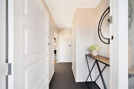 Photo of property in 99 Hetherington Road, Ranui, Auckland, 0612