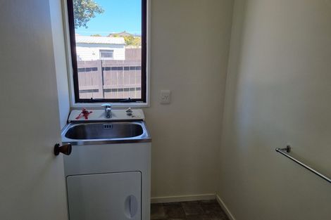 Photo of property in 2/15 Washington Avenue, Snells Beach, 0920