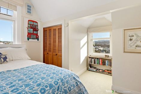 Photo of property in 35 Townsend Road, Miramar, Wellington, 6022