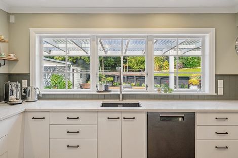 Photo of property in 34 Latitude Close, Whitby, Porirua, 5024