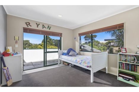 Photo of property in 1/50 Nigel Road, Browns Bay, Auckland, 0630
