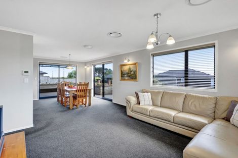 Photo of property in 37 Papawhero Drive, Bell Block, New Plymouth, 4312