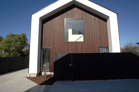 Photo of property in 2/102 Creyke Road, Ilam, Christchurch, 8041