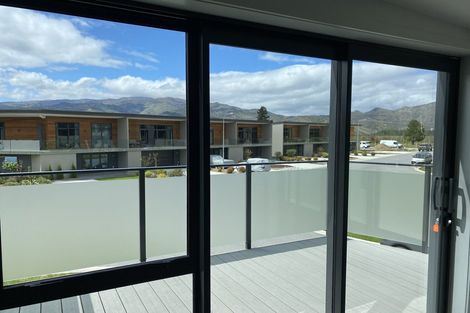 Photo of property in 4 Le Mans Grove, Cromwell, 9384