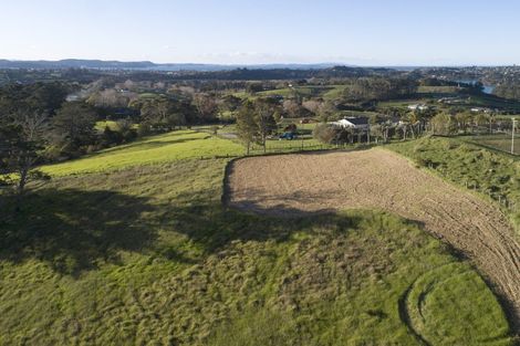 Photo of property in 182a Spur Road, Stillwater, Silverdale, 0993