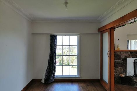 Photo of property in 8 Lewis Road, Pakuranga, Auckland, 2010