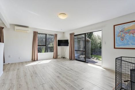 Photo of property in 2/156 Canon Street, Edgeware, Christchurch, 8013