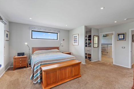 Photo of property in 38 Titoki Road, Waikanae Beach, Waikanae, 5036