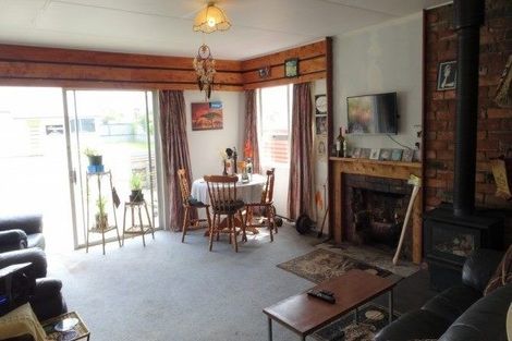 Photo of property in 21 Thompson Street, Greymouth, 7805