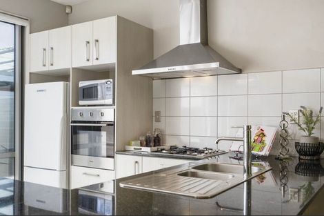 Photo of property in 16 Kauri Drive, Takanini, 2112