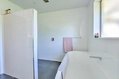 Photo of property in 6 Aranui Place, Gore, 9710