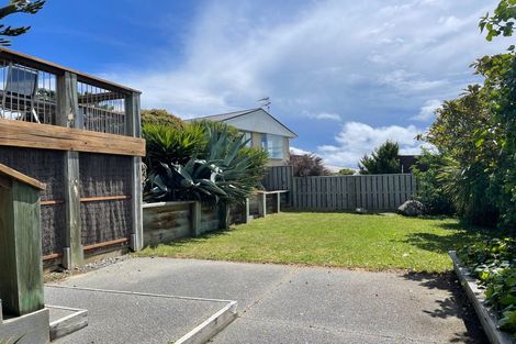 Photo of property in 124 Major Hornbrook Road, Mount Pleasant, Christchurch, 8081