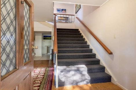 Photo of property in 40 Akoranga Drive, Northcote, Auckland, 0627