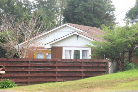 Photo of property in 36 Don Buck Road, Massey, Auckland, 0614