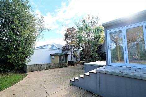 Photo of property in 2 Leslie Avenue, Sandringham, Auckland, 1025
