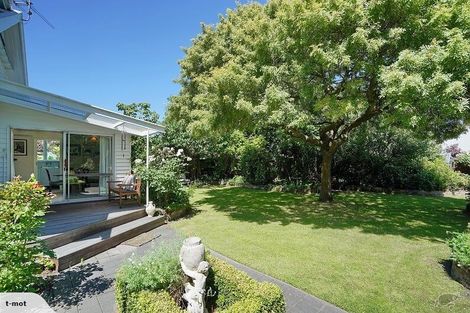 Photo of property in 34 Tui Street, Fendalton, Christchurch, 8041