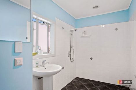 Photo of property in 53 Ocean View Road, Waihi Beach, 3611