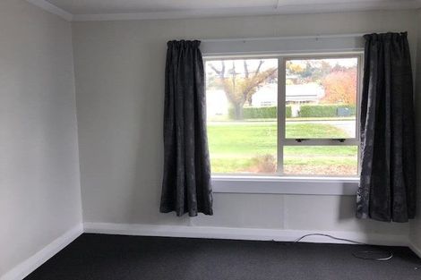 Photo of property in 98 Hokonui Drive, Gore, 9710