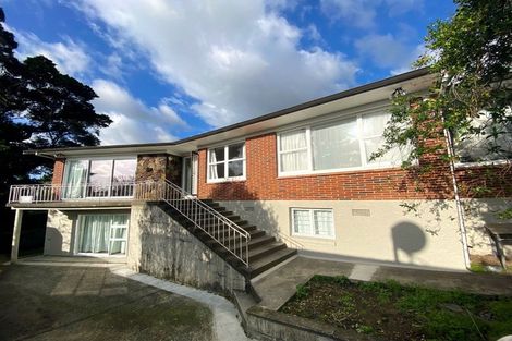 Photo of property in 30 Lawrence Crescent, Hillpark, Auckland, 2102