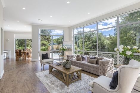 Photo of property in 47 Blacks Road, Greenhithe, Auckland, 0632