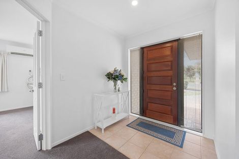 Photo of property in 9 Starlight Cove, Hobsonville, Auckland, 0618