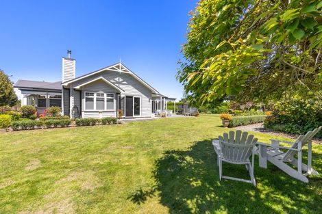 Photo of property in 112 Princess Street, Waitara, 4383