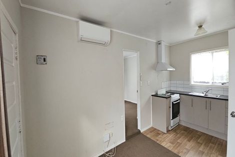 Photo of property in 326 Roscommon Road, Clendon Park, Auckland, 2103