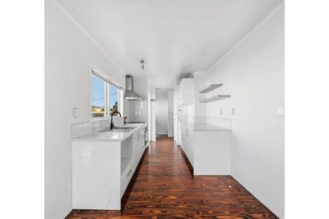Photo of property in 24 President Avenue, Papakura, 2110