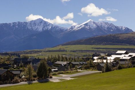 Photo of property in 11 Pendeen Crescent, Jacks Point, Queenstown, 9371