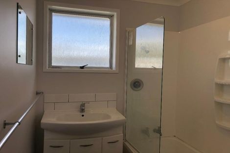 Photo of property in 24 Heather Street, Levin, 5510