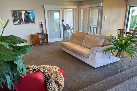 Photo of property in 80 Hackthorne Road, Cashmere, Christchurch, 8022