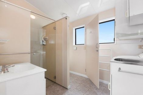 Photo of property in 1a Gala Street, Vauxhall, Dunedin, 9013