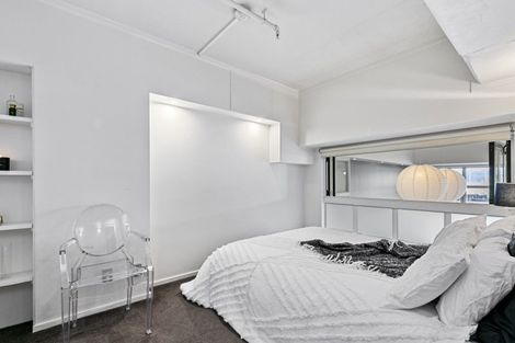Photo of property in Stadium Garden Flats, 114/107 Thorndon Quay, Pipitea, Wellington, 6011