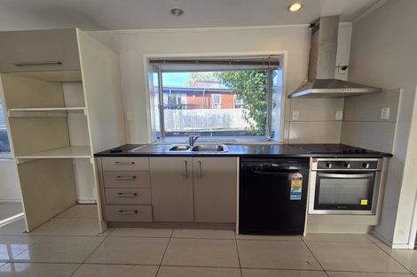 Photo of property in 67 Redoubt Road, Goodwood Heights, Auckland, 2105