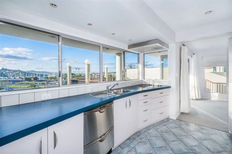 Photo of property in 10a Seaview Road, Whangarei, 0110