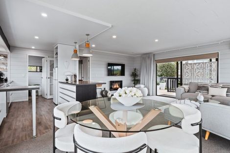 Photo of property in 13 Silich Street, Acacia Bay, Taupo, 3330