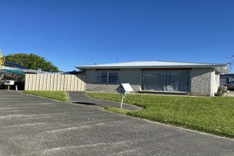 Photo of property in 26 Oxford Street, Taradale, Napier, 4112